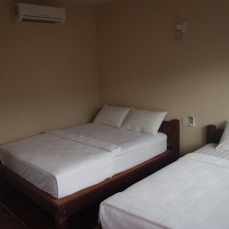 Silver Sands Resort - Тау Экстерьер фото