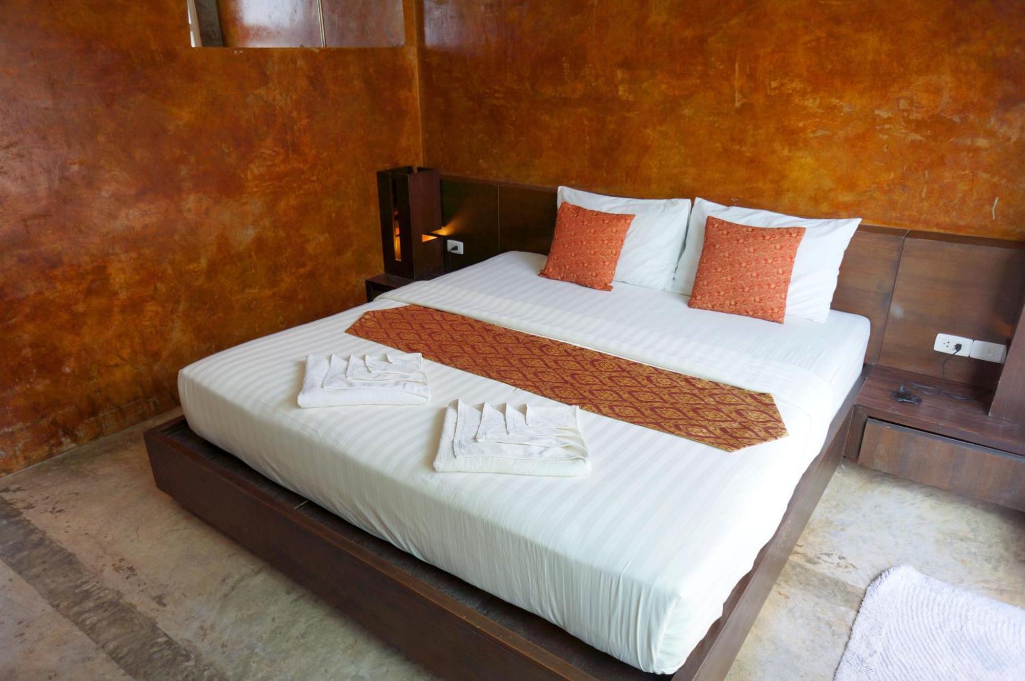 Silver Sands Resort - Тау Экстерьер фото