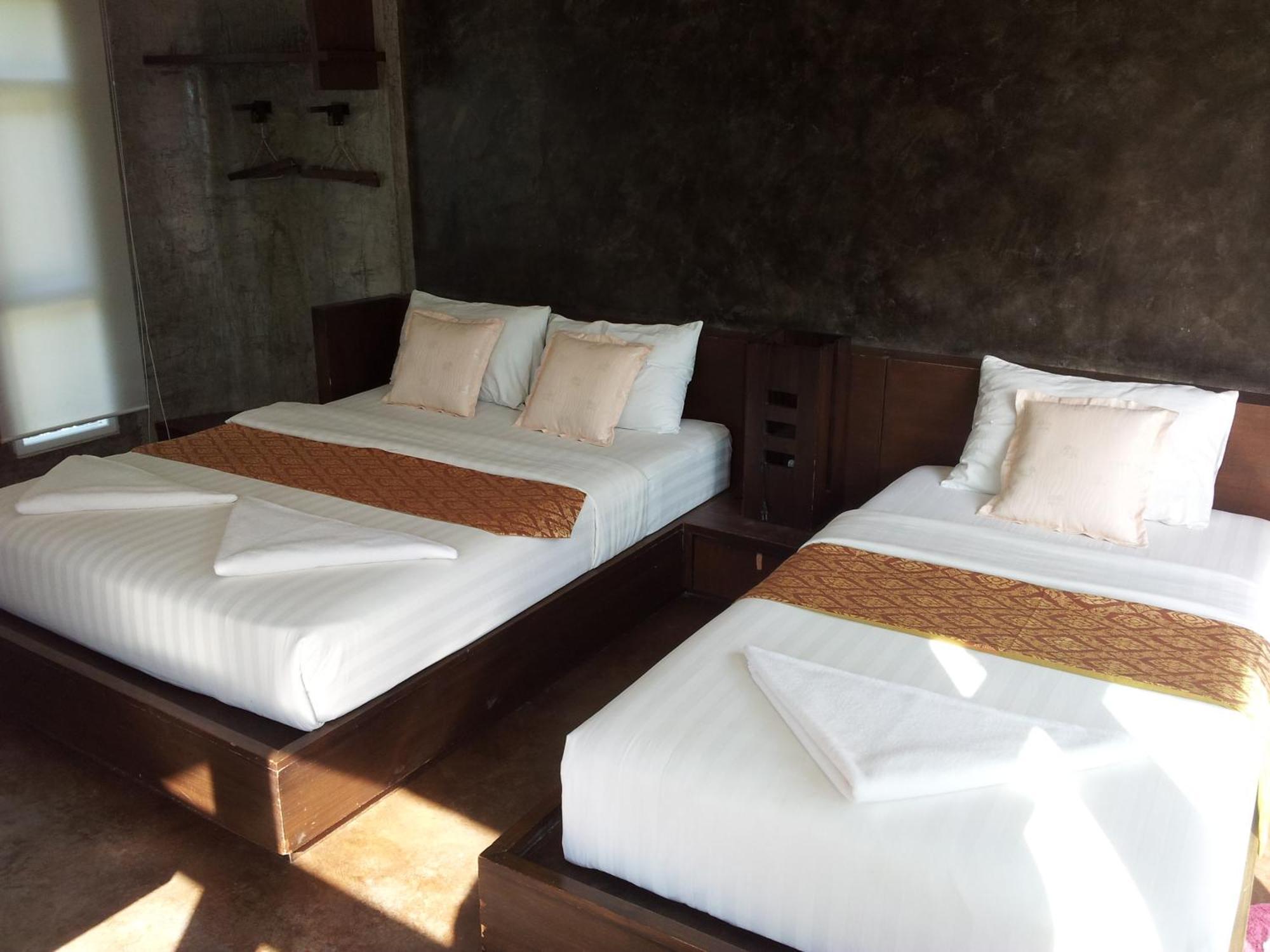 Silver Sands Resort - Тау Экстерьер фото
