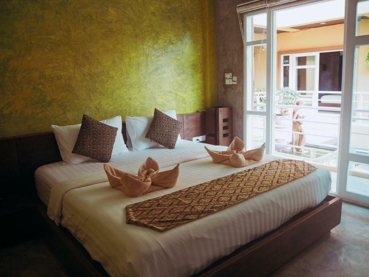 Silver Sands Resort - Тау Экстерьер фото
